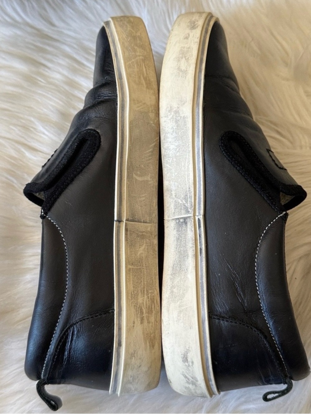 Golden Goose Hanami Private Edition Leather Slip-On Sneakers with Silver Star - Picture 7 of 16